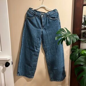 ‘94 Baggy Wide Leg Levi’s size 30